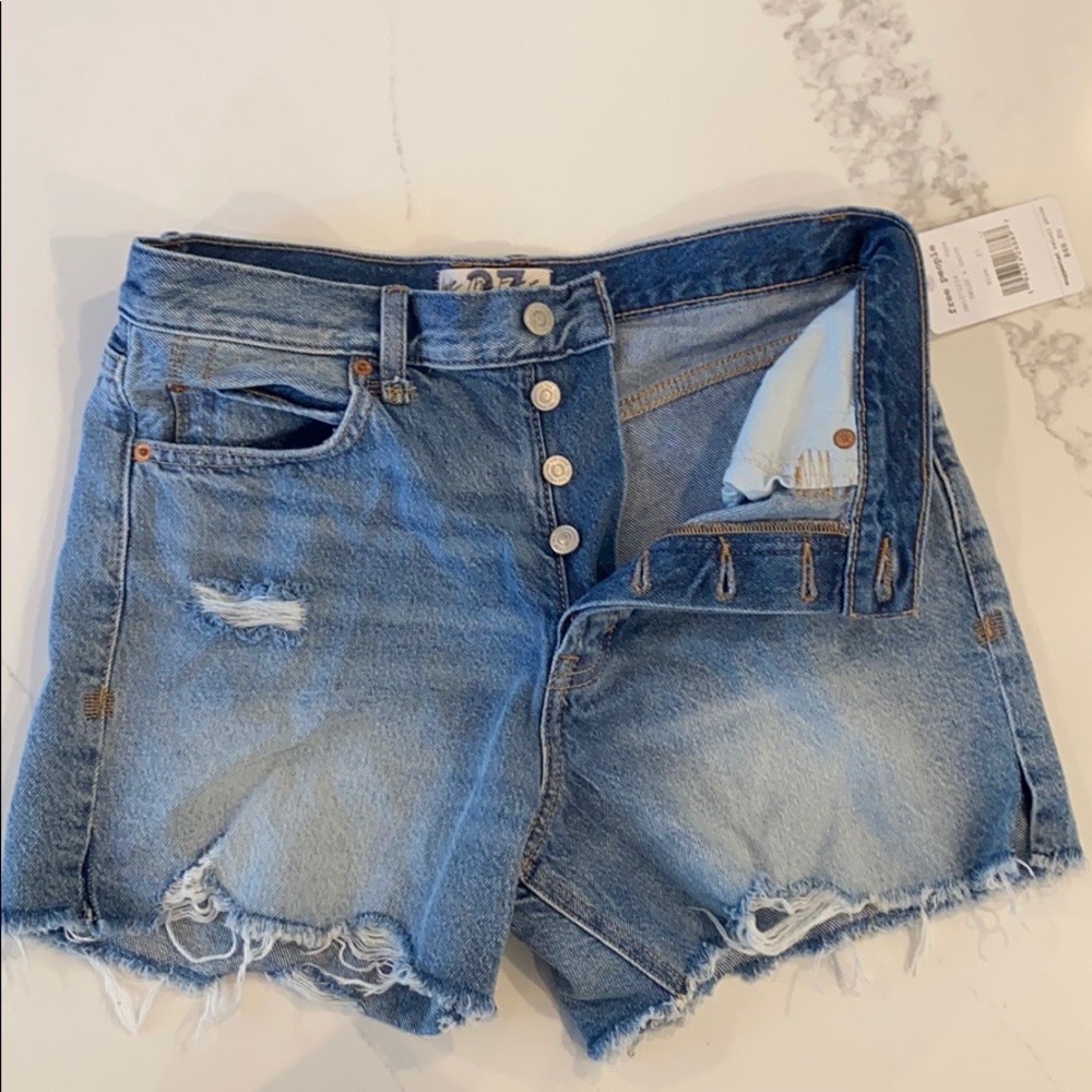 Free People Twist&Shout denim shorts